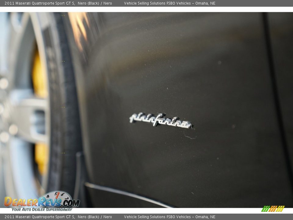 2011 Maserati Quattroporte Sport GT S Logo Photo #8
