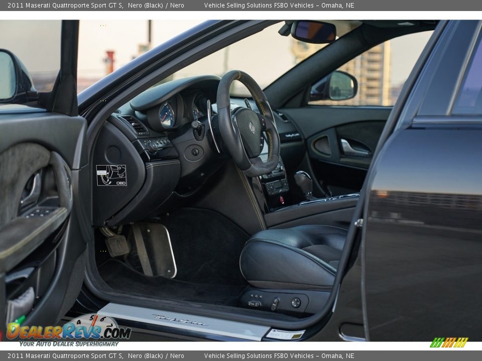 Front Seat of 2011 Maserati Quattroporte Sport GT S Photo #16