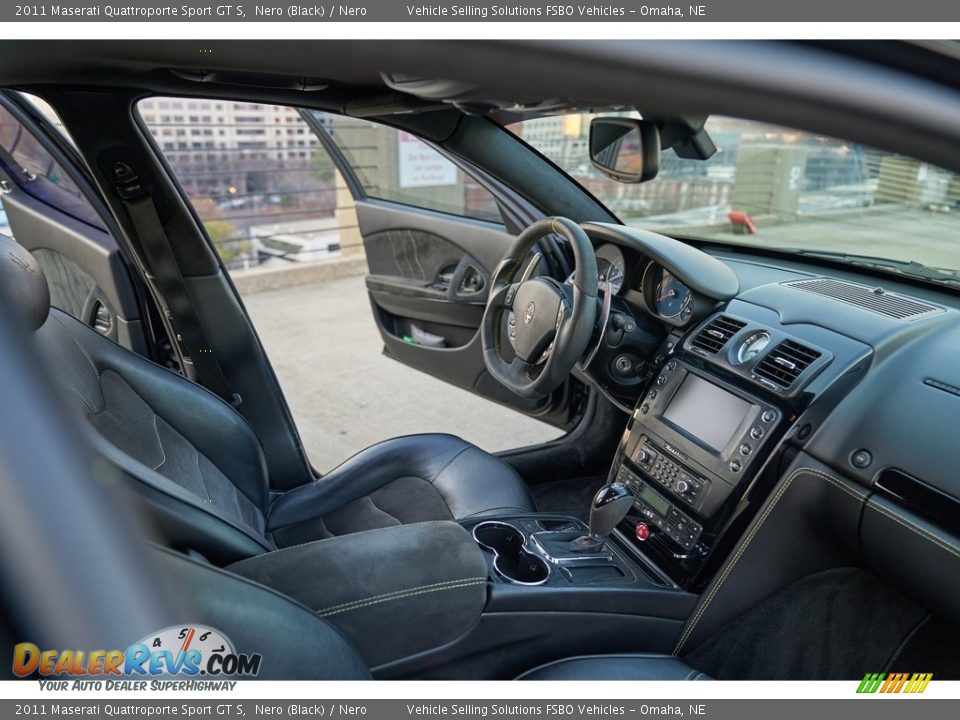 Front Seat of 2011 Maserati Quattroporte Sport GT S Photo #21