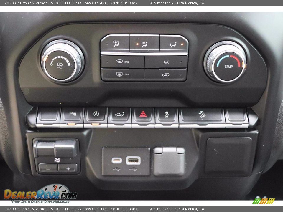 Controls of 2020 Chevrolet Silverado 1500 LT Trail Boss Crew Cab 4x4 Photo #25