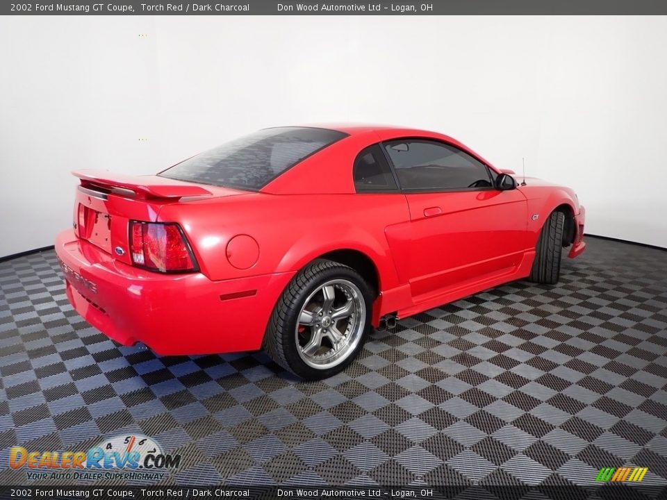 2002 Ford Mustang GT Coupe Torch Red / Dark Charcoal Photo #9
