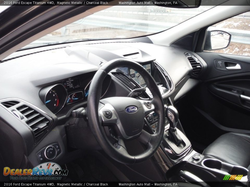 2016 Ford Escape Titanium 4WD Magnetic Metallic / Charcoal Black Photo #24