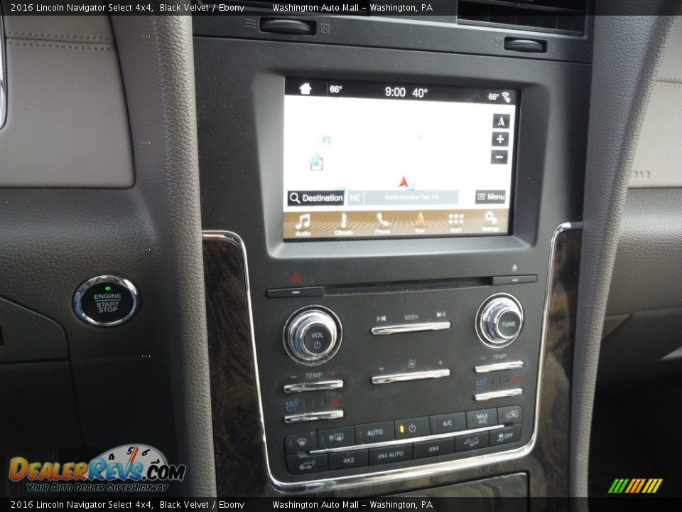 Controls of 2016 Lincoln Navigator Select 4x4 Photo #6
