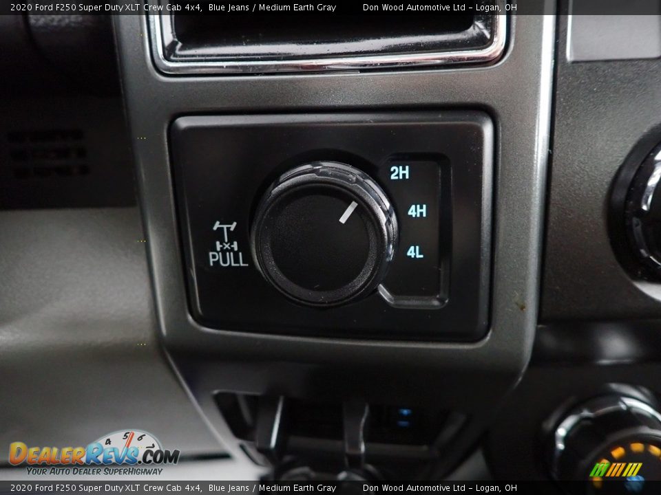 2020 Ford F250 Super Duty XLT Crew Cab 4x4 Blue Jeans / Medium Earth Gray Photo #24