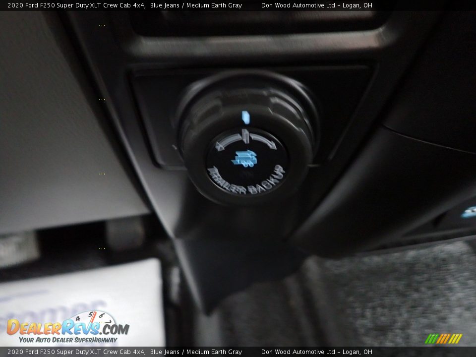 2020 Ford F250 Super Duty XLT Crew Cab 4x4 Blue Jeans / Medium Earth Gray Photo #25