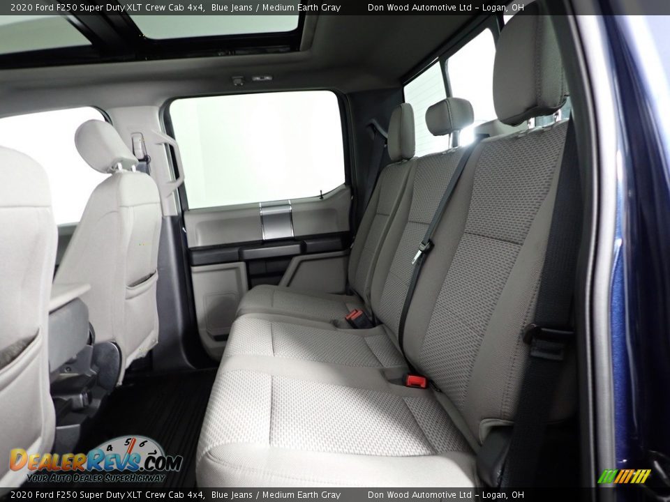 2020 Ford F250 Super Duty XLT Crew Cab 4x4 Blue Jeans / Medium Earth Gray Photo #30