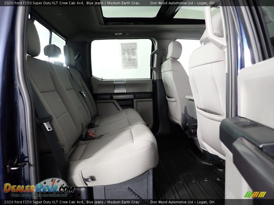 2020 Ford F250 Super Duty XLT Crew Cab 4x4 Blue Jeans / Medium Earth Gray Photo #36