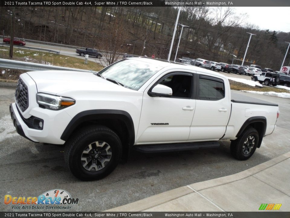 2021 Toyota Tacoma TRD Sport Double Cab 4x4 Super White / TRD Cement/Black Photo #15
