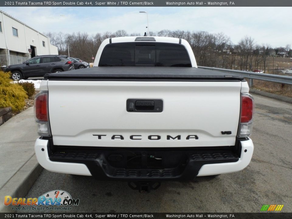 2021 Toyota Tacoma TRD Sport Double Cab 4x4 Super White / TRD Cement/Black Photo #17
