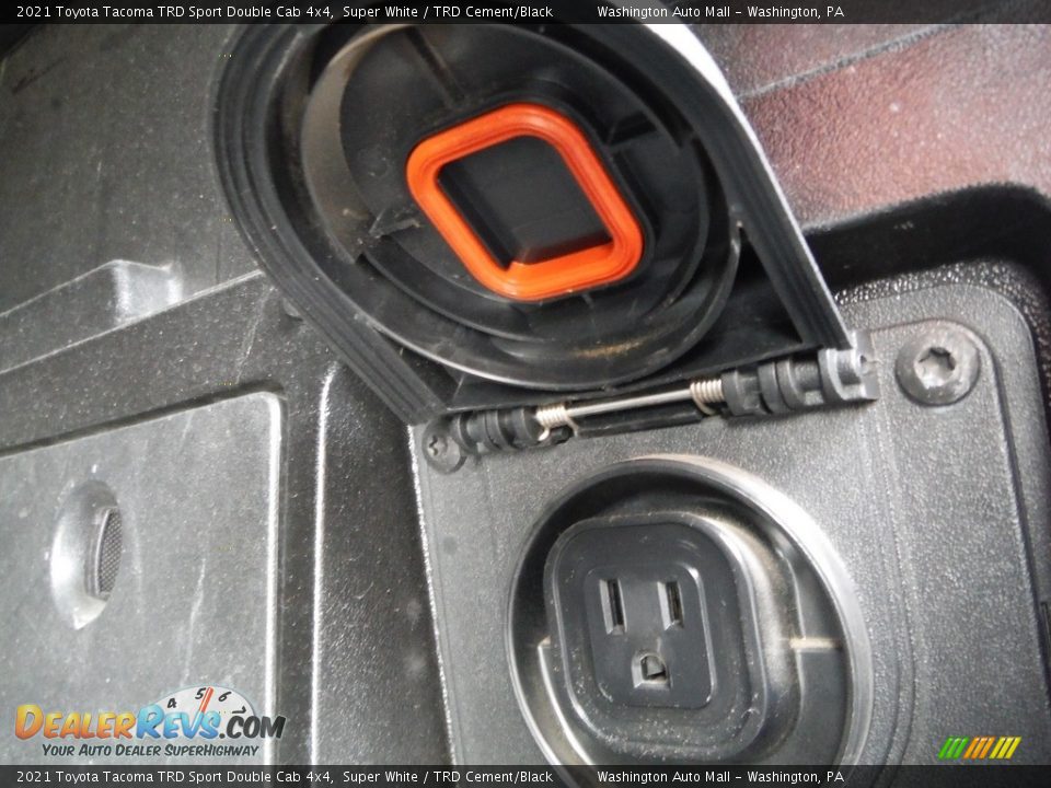 2021 Toyota Tacoma TRD Sport Double Cab 4x4 Super White / TRD Cement/Black Photo #21