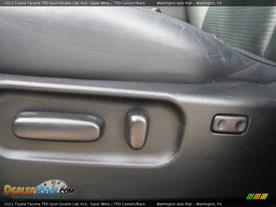 2021 Toyota Tacoma TRD Sport Double Cab 4x4 Super White / TRD Cement/Black Photo #25
