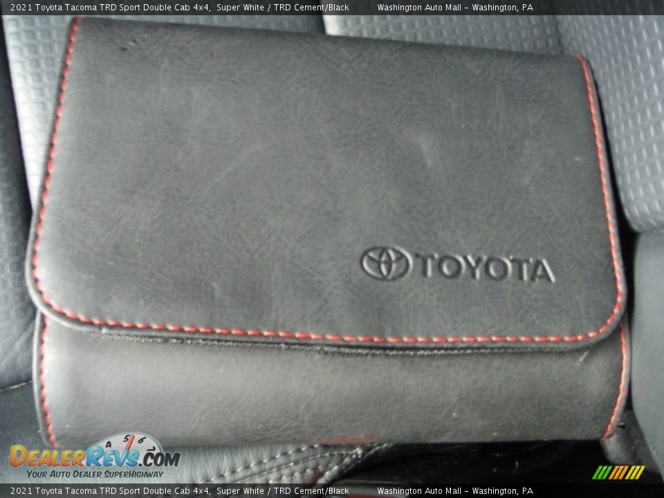 2021 Toyota Tacoma TRD Sport Double Cab 4x4 Super White / TRD Cement/Black Photo #35