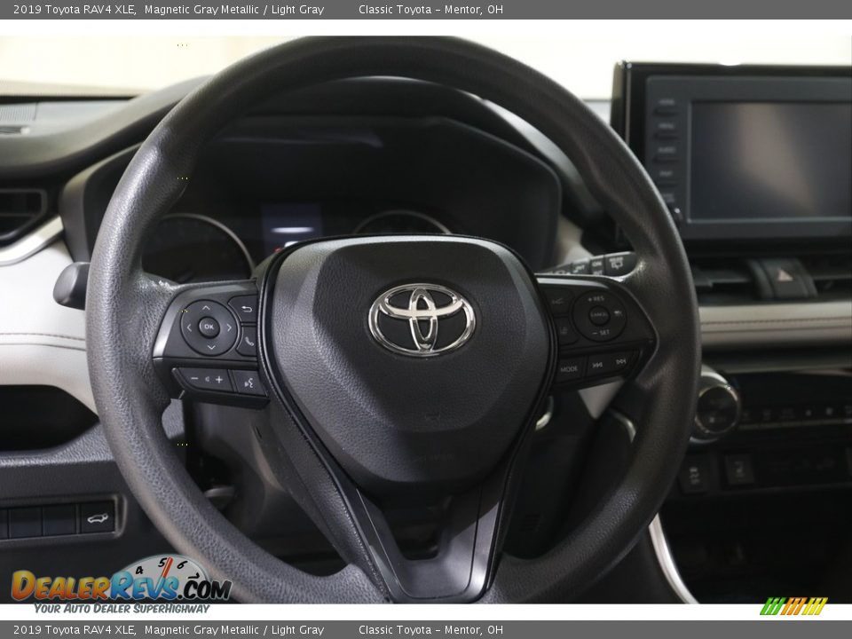 2019 Toyota RAV4 XLE Magnetic Gray Metallic / Light Gray Photo #7