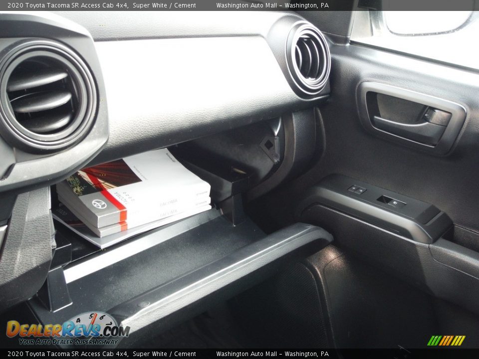 2020 Toyota Tacoma SR Access Cab 4x4 Super White / Cement Photo #31