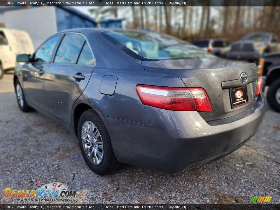 2007 Toyota Camry LE Magnetic Gray Metallic / Ash Photo #2