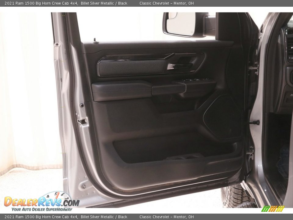 2021 Ram 1500 Big Horn Crew Cab 4x4 Billet Silver Metallic / Black Photo #4