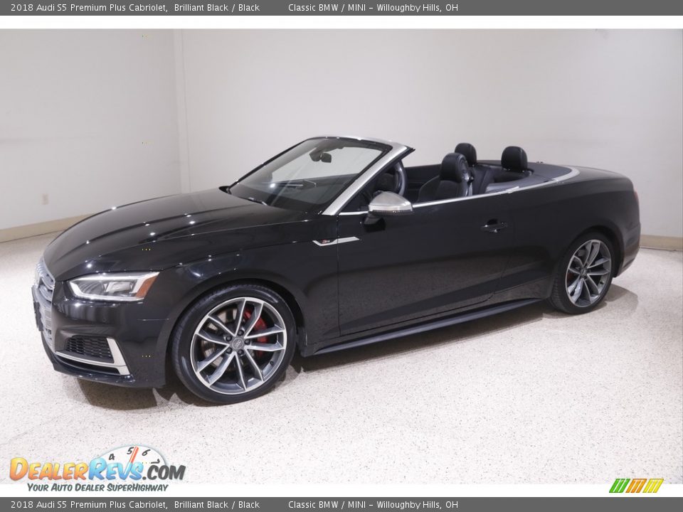 Front 3/4 View of 2018 Audi S5 Premium Plus Cabriolet Photo #4