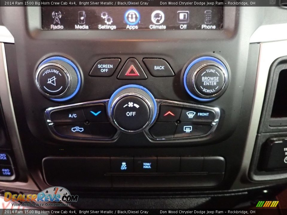 2014 Ram 1500 Big Horn Crew Cab 4x4 Bright Silver Metallic / Black/Diesel Gray Photo #20