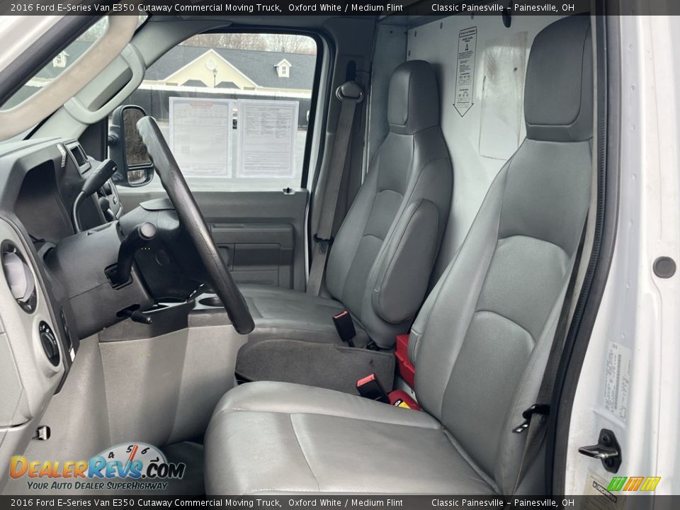 Medium Flint Interior - 2016 Ford E-Series Van E350 Cutaway Commercial Moving Truck Photo #8