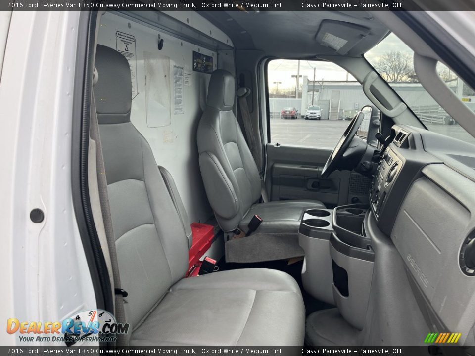 Front Seat of 2016 Ford E-Series Van E350 Cutaway Commercial Moving Truck Photo #13