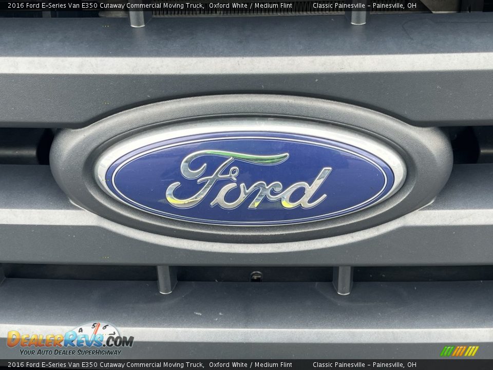 2016 Ford E-Series Van E350 Cutaway Commercial Moving Truck Logo Photo #16