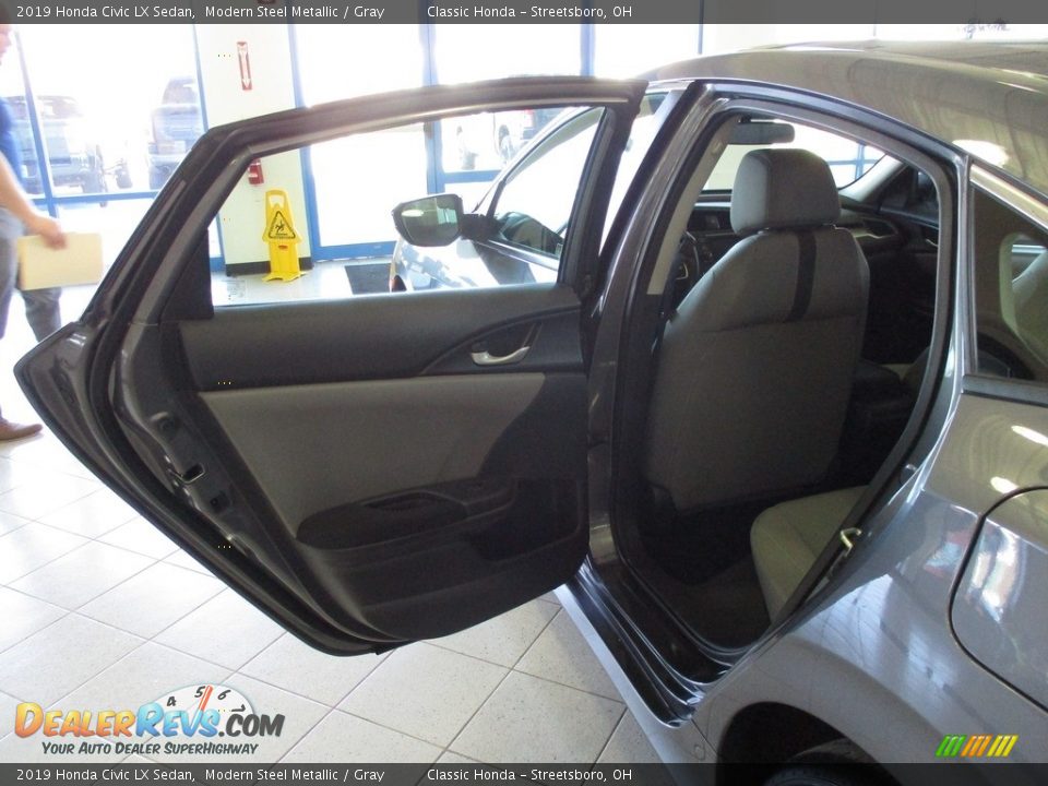2019 Honda Civic LX Sedan Modern Steel Metallic / Gray Photo #23