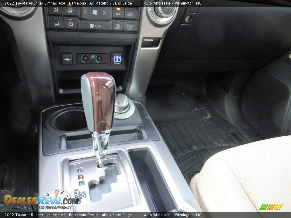 2022 Toyota 4Runner Limited 4x4 Shifter Photo #19