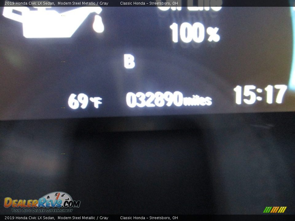 2019 Honda Civic LX Sedan Modern Steel Metallic / Gray Photo #32