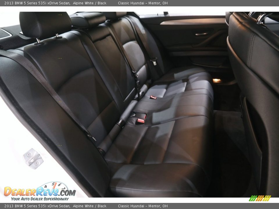 2013 BMW 5 Series 535i xDrive Sedan Alpine White / Black Photo #19