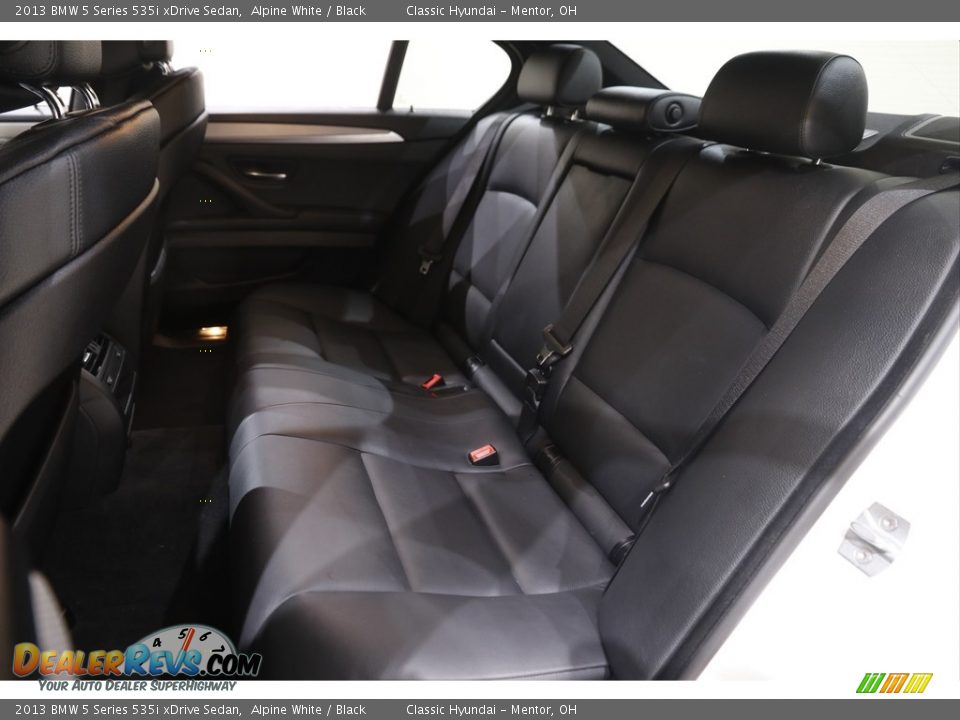 2013 BMW 5 Series 535i xDrive Sedan Alpine White / Black Photo #20