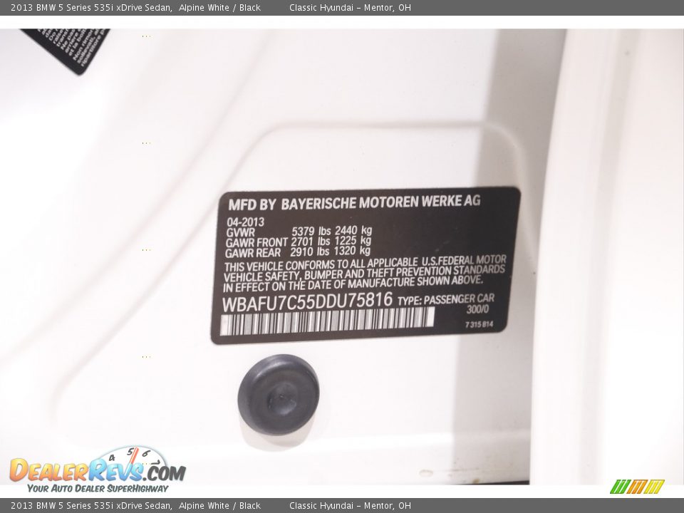 2013 BMW 5 Series 535i xDrive Sedan Alpine White / Black Photo #24