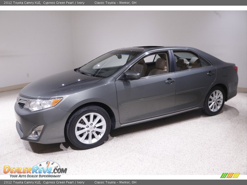 2012 Toyota Camry XLE Cypress Green Pearl / Ivory Photo #3