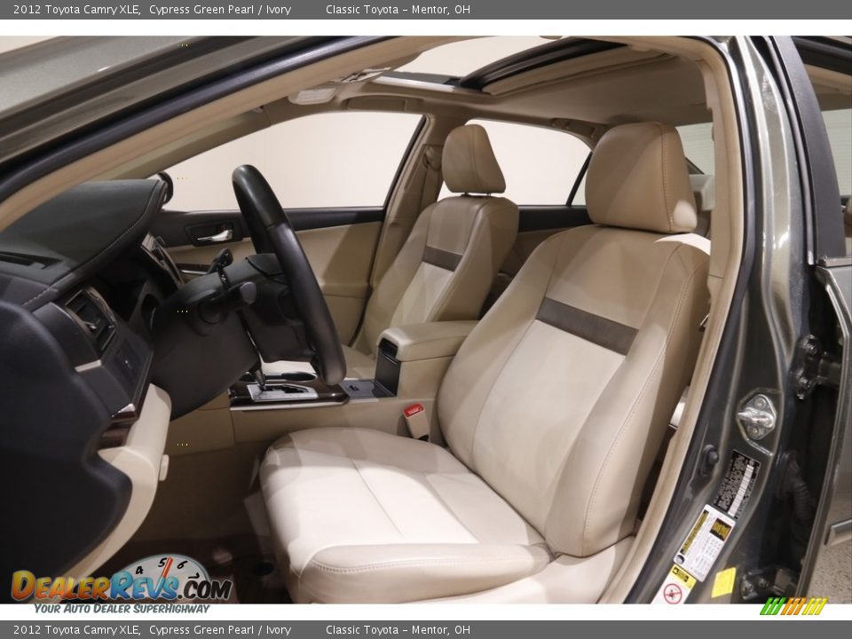 2012 Toyota Camry XLE Cypress Green Pearl / Ivory Photo #5