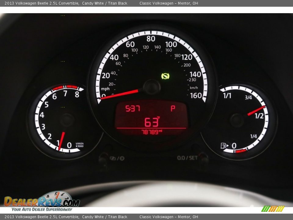 2013 Volkswagen Beetle 2.5L Convertible Candy White / Titan Black Photo #9