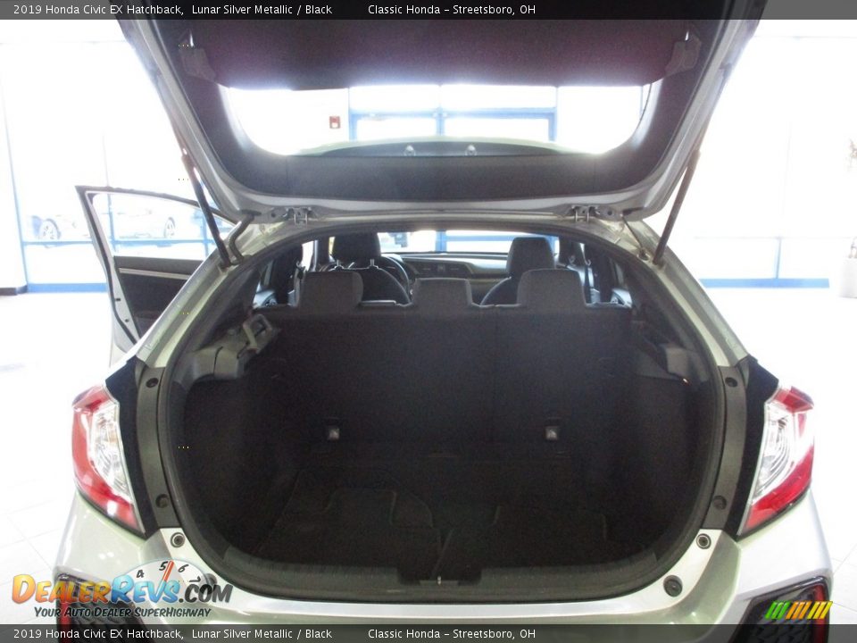 2019 Honda Civic EX Hatchback Lunar Silver Metallic / Black Photo #21