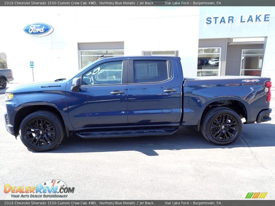 2019 Chevrolet Silverado 1500 Custom Crew Cab 4WD Northsky Blue Metallic / Jet Black Photo #2