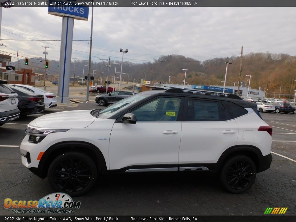 2022 Kia Seltos Nightfall Edition AWD Snow White Pearl / Black Photo #6