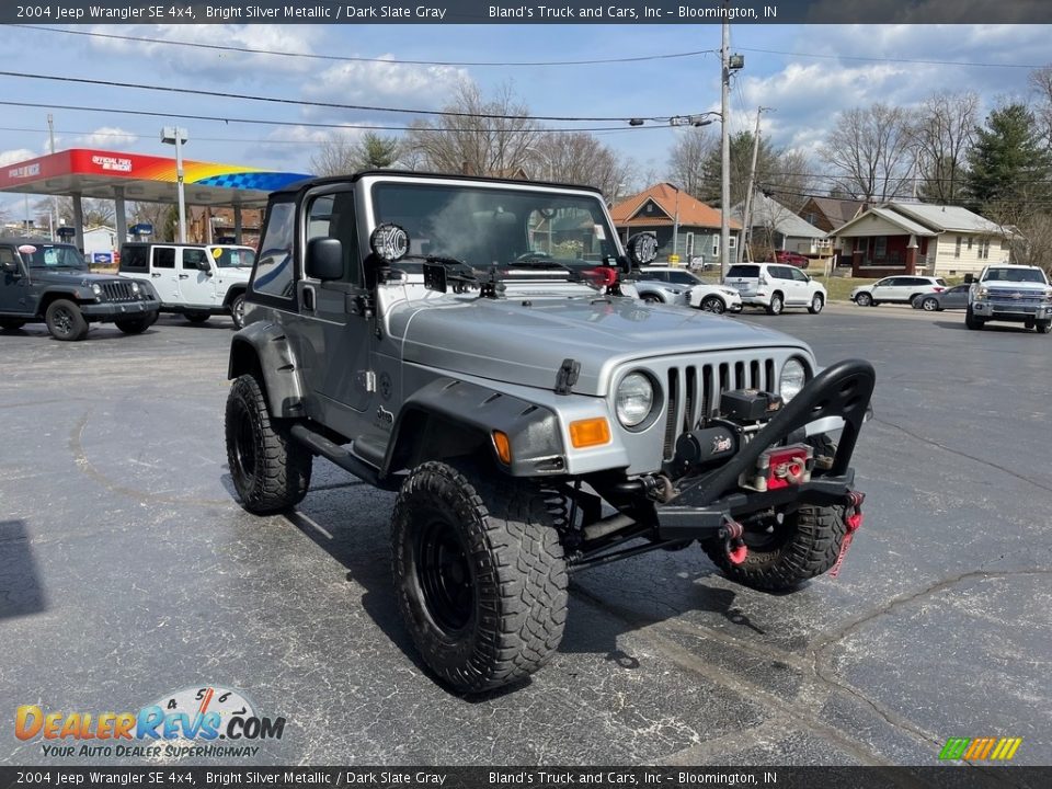 2004 Jeep Wrangler SE 4x4 Bright Silver Metallic / Dark Slate Gray Photo #5