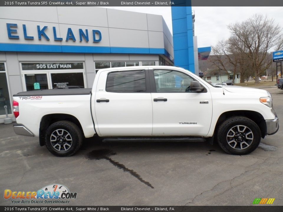 2016 Toyota Tundra SR5 CrewMax 4x4 Super White / Black Photo #5