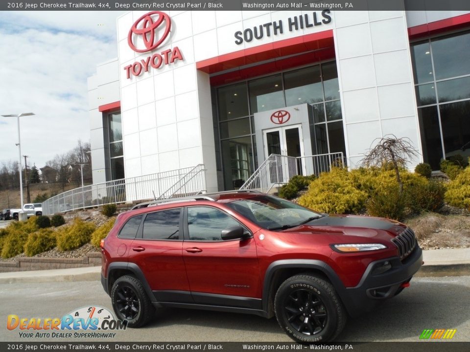 2016 Jeep Cherokee Trailhawk 4x4 Deep Cherry Red Crystal Pearl / Black Photo #2