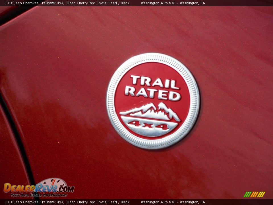 2016 Jeep Cherokee Trailhawk 4x4 Deep Cherry Red Crystal Pearl / Black Photo #10