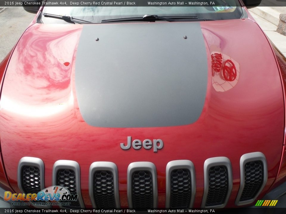 2016 Jeep Cherokee Trailhawk 4x4 Deep Cherry Red Crystal Pearl / Black Photo #12