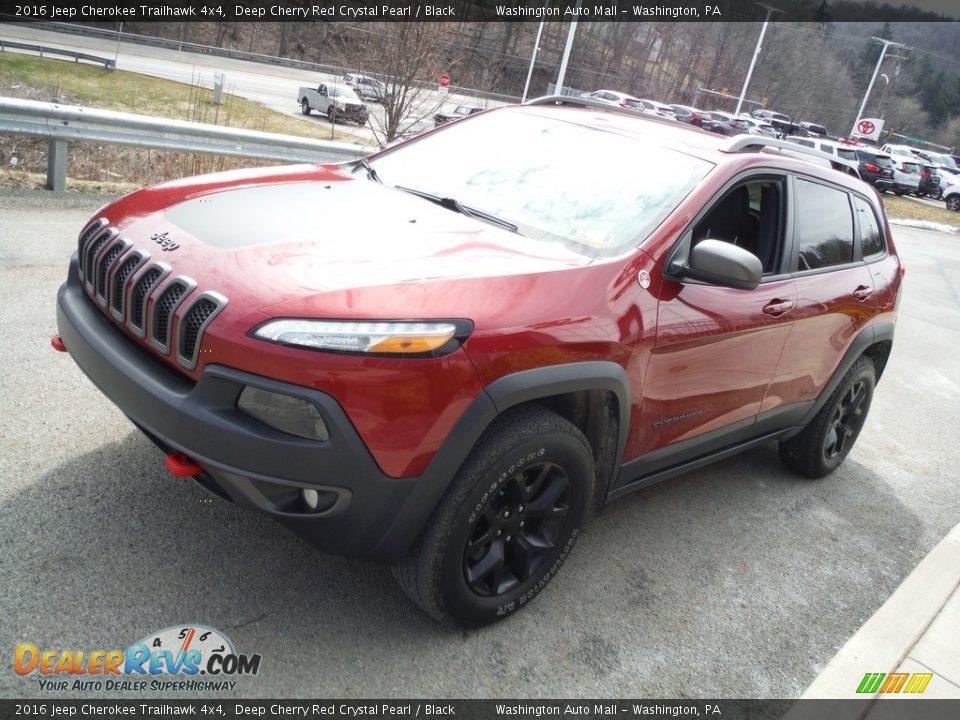 2016 Jeep Cherokee Trailhawk 4x4 Deep Cherry Red Crystal Pearl / Black Photo #13