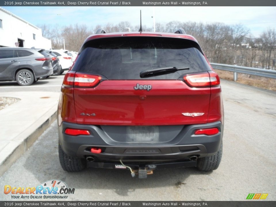 2016 Jeep Cherokee Trailhawk 4x4 Deep Cherry Red Crystal Pearl / Black Photo #16