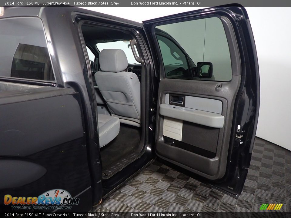 2014 Ford F150 XLT SuperCrew 4x4 Tuxedo Black / Steel Grey Photo #35