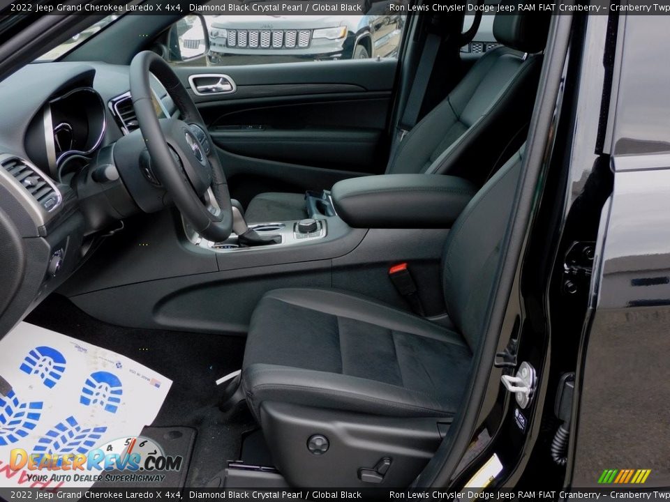 Front Seat of 2022 Jeep Grand Cherokee Laredo X 4x4 Photo #11
