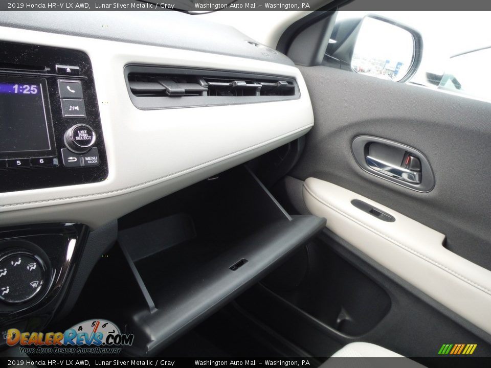 2019 Honda HR-V LX AWD Lunar Silver Metallic / Gray Photo #11