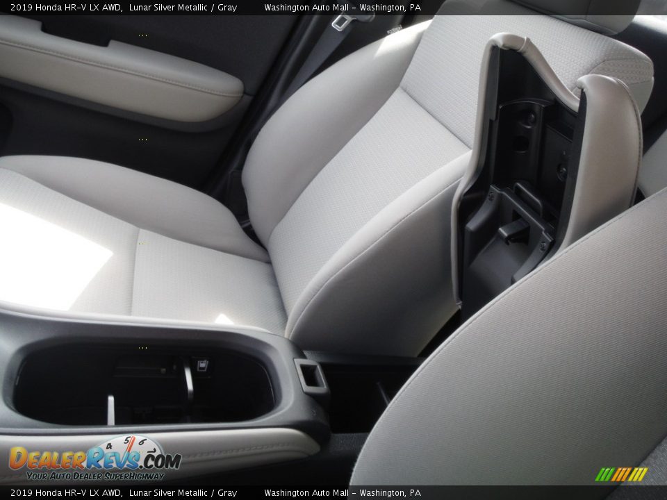 2019 Honda HR-V LX AWD Lunar Silver Metallic / Gray Photo #23