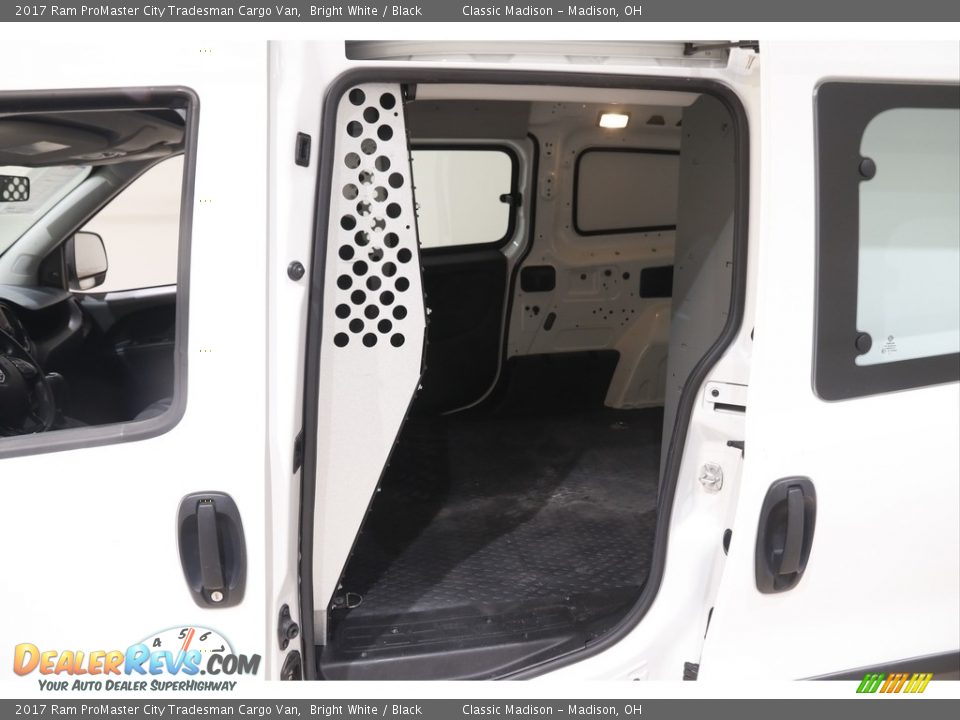 2017 Ram ProMaster City Tradesman Cargo Van Bright White / Black Photo #18