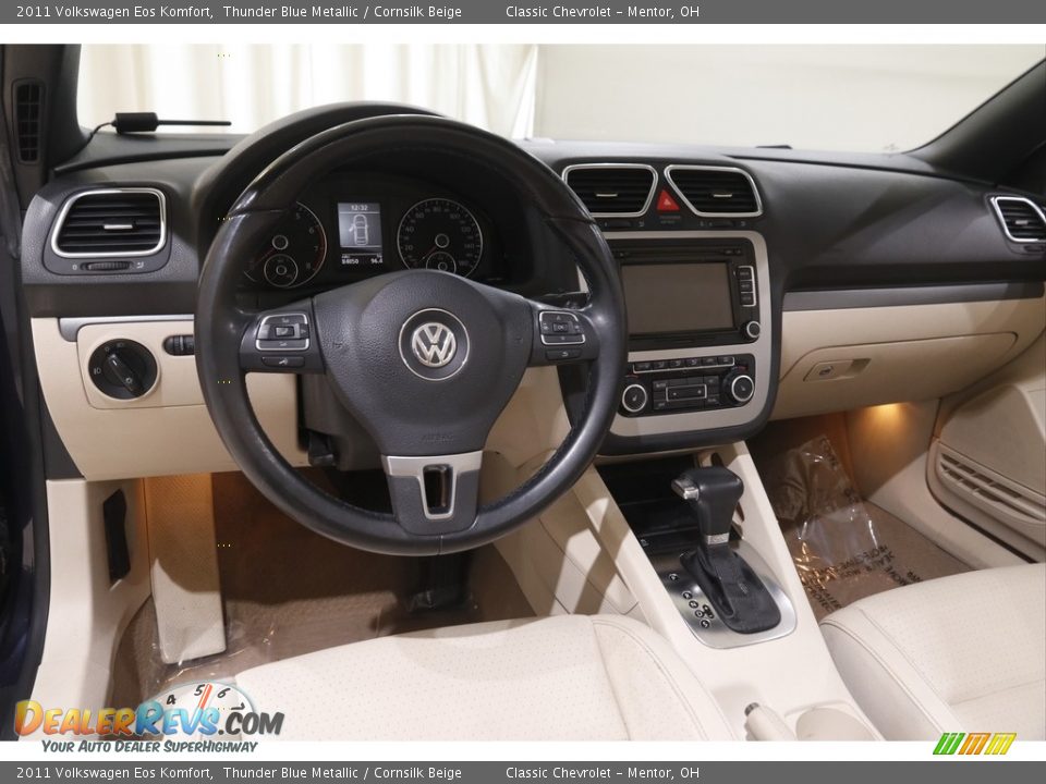 2011 Volkswagen Eos Komfort Thunder Blue Metallic / Cornsilk Beige Photo #7